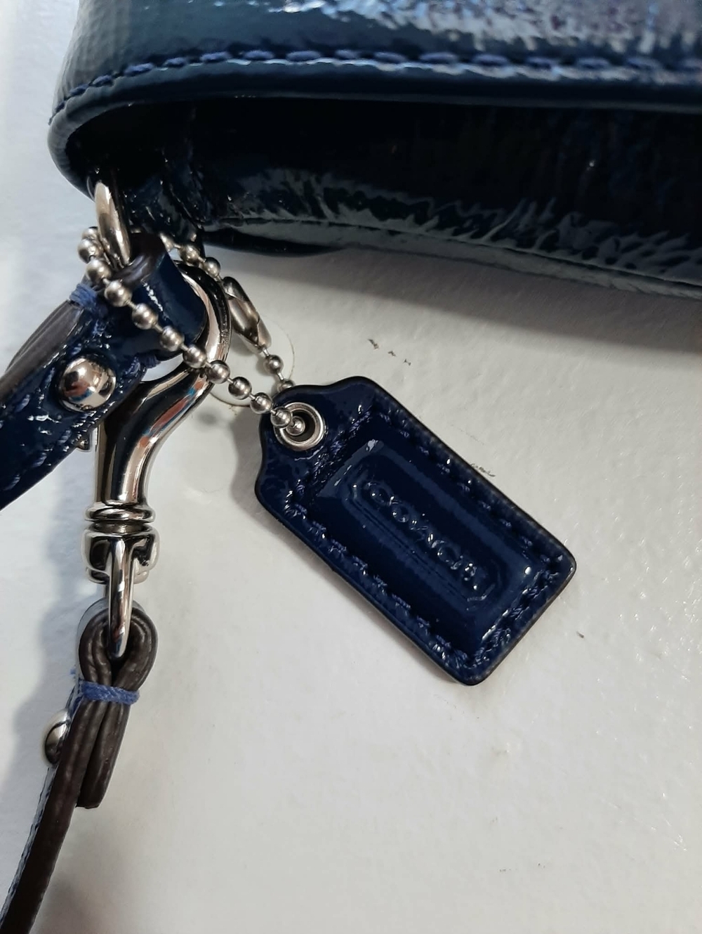 COACH "Chelsea" Heritage Signature Stripe Tote & "Ashley" Wallet 2 Pc Set - Picture 12 of 15